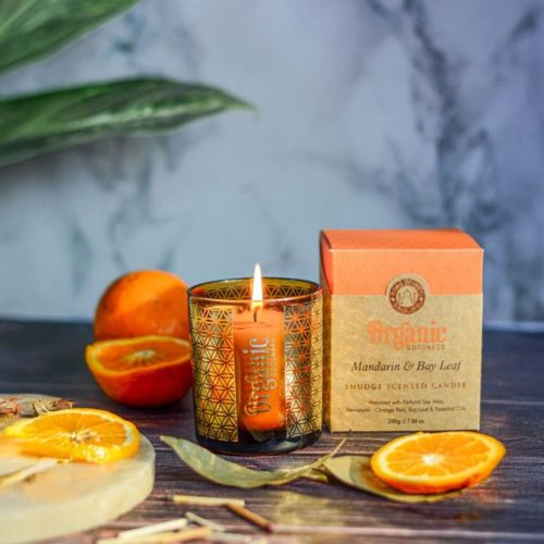 Candela in cera di Soia con frammenti di Mandarino e Alloro 200 grammi